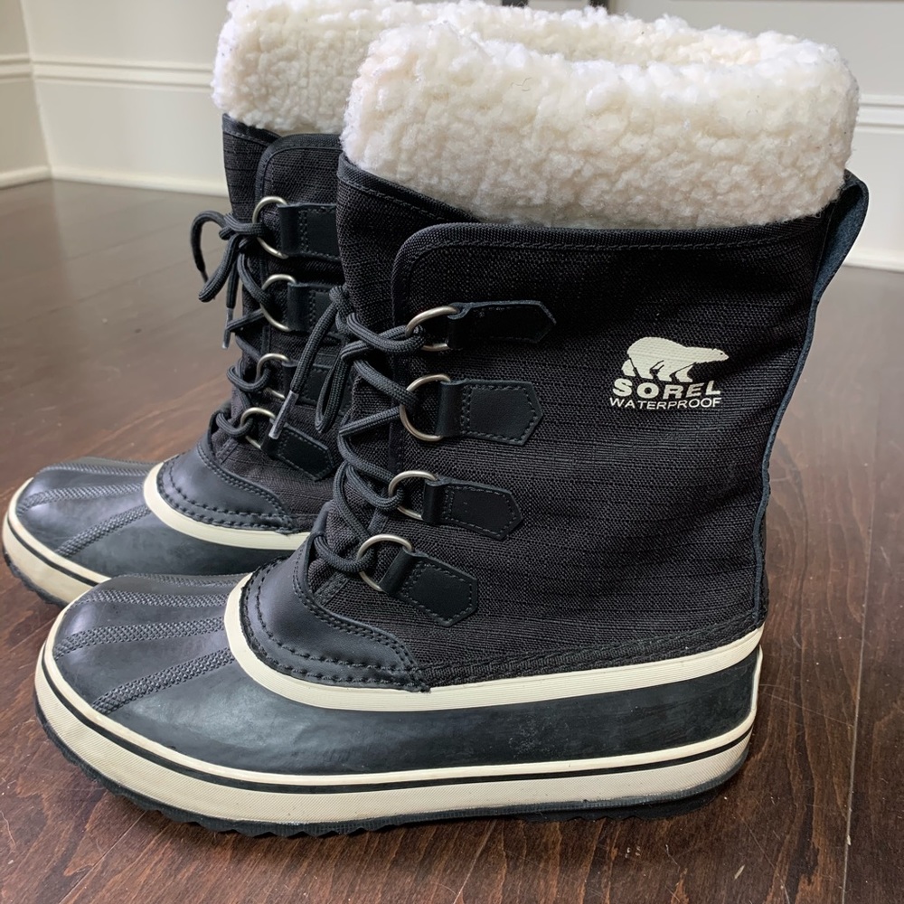 Sorel Women's Winter Carnival Boot